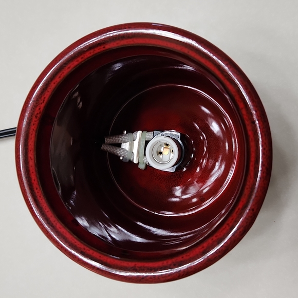 Scentsy Merry Berry full-size warmer, new with box - Picture 4 of 7